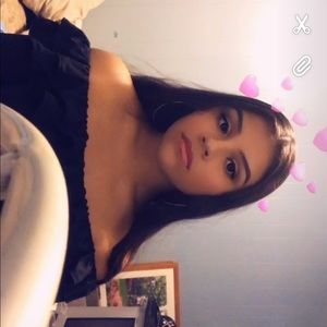 Meet your Posher, Reyna